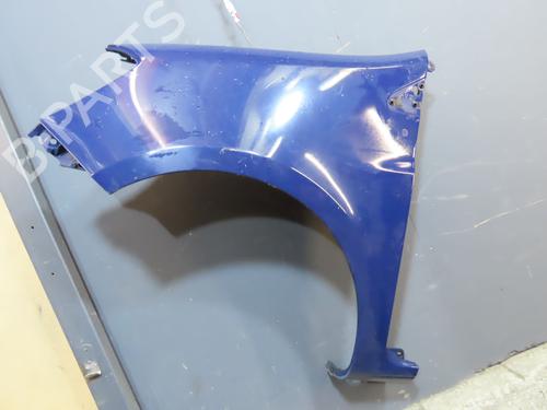 Used Left front fenders RENAULT CLIO III (BR0/1, CR0/1) [2005-2014]  19747672