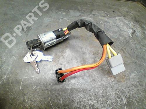 Used Ignition barrel Ignition barrel RENAULT TRAFIC Van (T_, P_, V_) 2.1 D (58 hp) 10760135 10760135
