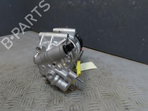 Used AC compressor DS DS 4 II (FR_, FB_, F3_, FP_) BlueHDi 130 (FBYHZT) (130 hp) 29318650