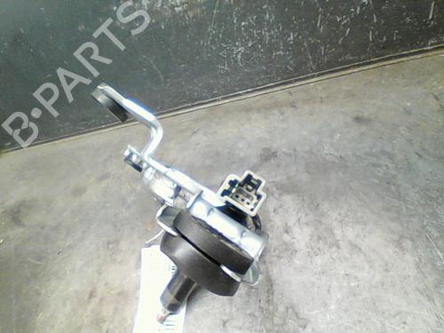 rear-wiper-motor-ford-mondeo-iii-turnier-bwy-25-v6-24v-1230983-2000-2001-2002-2003-2004-2005-2006-2007-10769188 main image