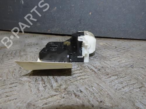 Bagklap lås Bagklap lås RENAULT MODUS / GRAND MODUS (F/JP0_) 1.5 dCi (FP0F, JP0F) (86 hp) 33680968 33680968