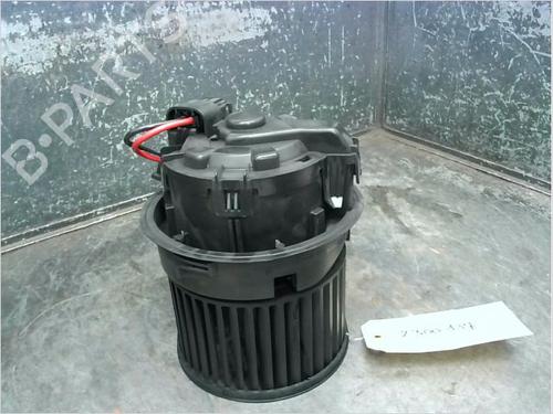 Varmeblæser PEUGEOT 208 I (CA_, CC_) 1.4 HDi (68 hp) 13356939