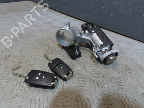 Used Ignition barrel OPEL INSIGNIA A Sports Tourer (G09) 2.0 CDTI (35) (160 hp) 32485953