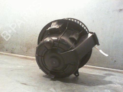 Used Heater blower motor CITROËN C3 II (SC_) 1.4 VTi 95 (95 hp) 23112417