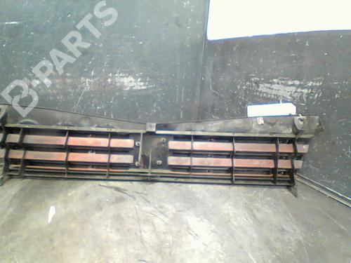 Grille PEUGEOT 205 II (20A/C) 1.1 | BP10763611C40