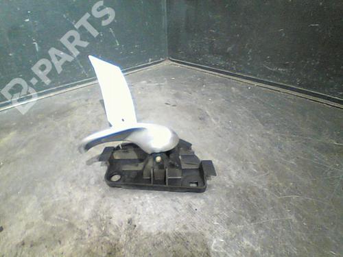 Venstre foran invendig håndtak FIAT PUNTO (188_) 1.9 JTD (86 hp) 10764812