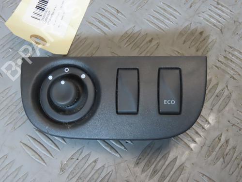 Used Mirror switch Mirror switch 21180128 21180128