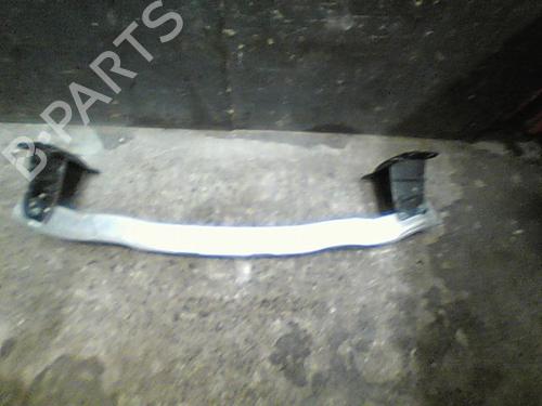 Used Front bumper reinforcement AUDI A3 Sportback (8PA) 1.9 TDI (105 hp) 10919679
