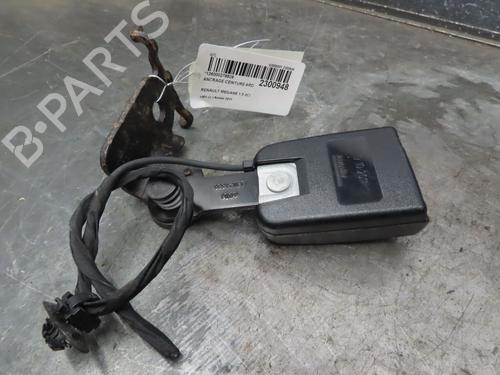 Used Seat buckle RENAULT MEGANE III Hatchback (BZ0/1_, B3_) 1.5 dCi (BZ0C) (90 hp) 18104036