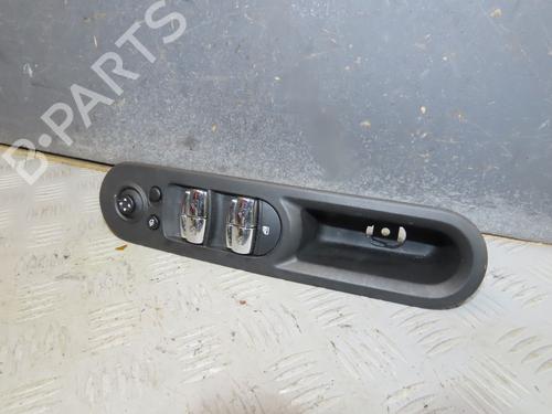 Used Left front window switch Left front window switch MINI MINI COUNTRYMAN (F60) Cooper (136 hp) 36426714 36426714
