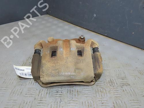 Used Right front brake caliper NISSAN NAVARA NP300 (D40) 2.5 dCi 4WD (144 hp) 30522185