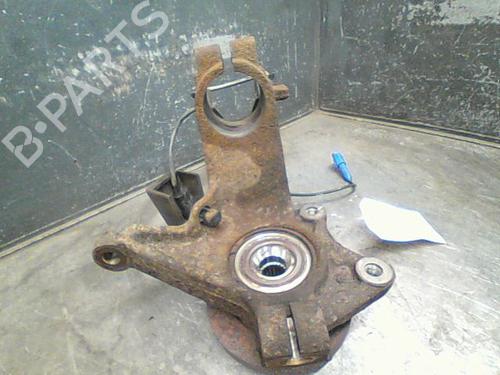 Used Right front steering knuckle PEUGEOT 206+ (2L_, 2M_) 1.4 i (73 hp) 14871515