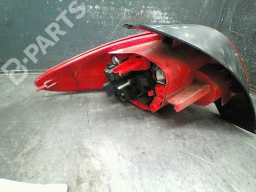 Right taillight PEUGEOT 106 II (1A_, 1C_) 1.1 i | BP10768711C35 
