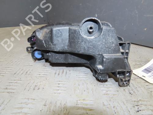 right-front-fog-light-seat-leon-5f1-2012-2013-2014-2015-2016-2017-2018-2019-2020-2021-30522260 main image