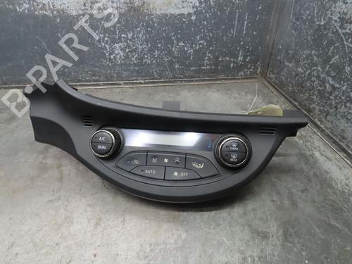 Climate control TOYOTA YARIS (_P13_) 1.4 D (NLP130_, NLP130) | BP17134236I5