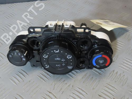 AC Styreenhet / Manøvreringsenhet FORD FIESTA VI (CB1, CCN) 1.25 (82 hp) 20695743