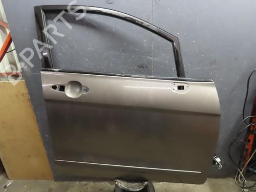 Used Right front door HONDA FR-V (BE) 2.2 i CTDi (BE5) (140 hp) 17738593