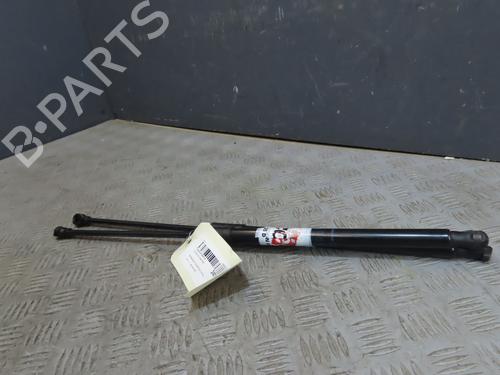 Tailgate lift support RENAULT CLIO V (B7_) 1.0 LPG (B7MT) | BP27470997C138