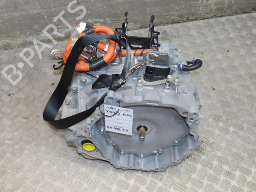 Used Gearbox Gearbox TOYOTA YARIS (_P13_) 1.5 Hybrid (NHP130_) (101 hp) 40437736 40437736