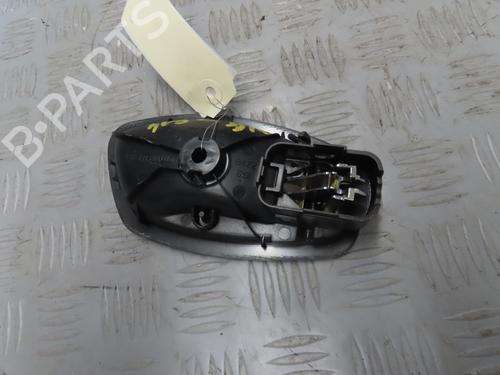 Used Front left interior door handle RENAULT TRAFIC III Van (FG_) 1.6 dCi 115 (FGMD) (116 hp) 19025232