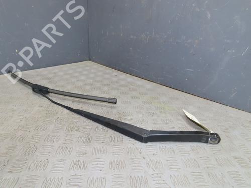 Used Front windshield wiper arm RENAULT LATITUDE (L70_) 2.0 dCi 175 (L70Y, L734) (173 hp) 23868611