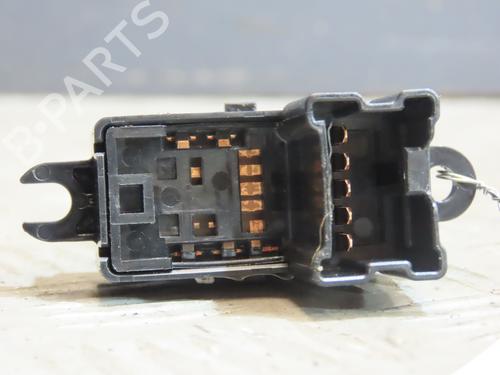 Used Left rear window switch NISSAN JUKE (F15) 1.2 DIG-T (115 hp) 27438397