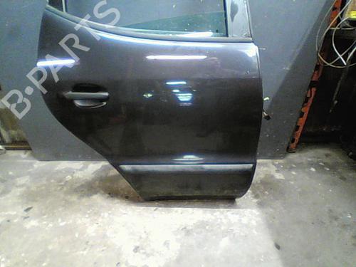 Used Right rear door Right rear door 11213153 11213153