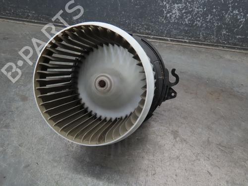 Used Heater blower motor DACIA LODGY (JS_) 1.5 dCi (90 hp) 17760203