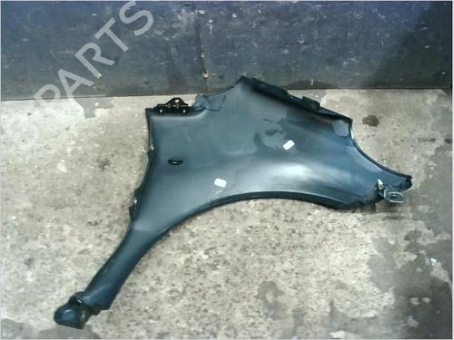 Guarda-lamas esquerdo Guarda-lamas esquerdo MERCEDES-BENZ A-CLASS (W168) A 170 CDI (168.009, 168.109) (95 hp) 13301232 13301232