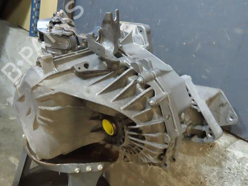 Used Gearbox OPEL ASTRA J GTC 2.0 CDTI (08) (165 hp) 21112871