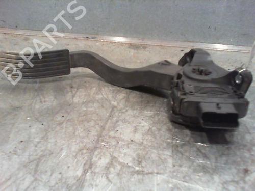 Used Pedal PEUGEOT 308 I (4A_, 4C_) 1.6 HDi (90 hp) 23111673