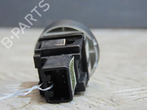 Used Warning switch NISSAN JUKE (F15) 1.2 DIG-T (115 hp) 27438372