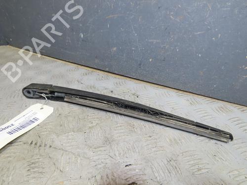 bagrudeviskerarm-renault-megane-iv-hatchback-b9amn_-2015-32740644 main image