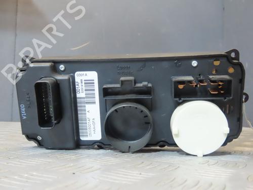 AC Styreenhet / Manøvreringsenhet CHRYSLER VOYAGER IV (RG, RS) 2.5 CRD | BP21671905I5 