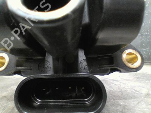 Bobine RENAULT CLIO II (BB_, CB_) 1.2 16V (BB05, BB0W, BB11, BB27, BB2T, BB2U, BB2V, CB05,... (75 hp) 10758482