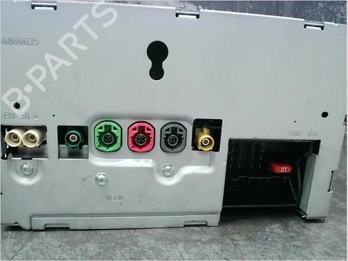 Used Radio MERCEDES-BENZ B-CLASS Sports Tourer (W246, W242) B 200 CDI (246.201) (136 hp) 14979119