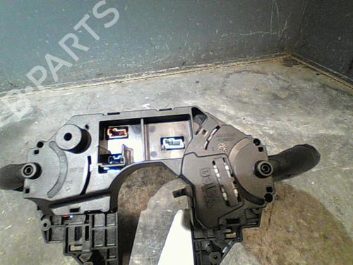 Used Steering column stalk CITROËN C4 I (LC_) 1.6 HDi (109 hp) 23113555