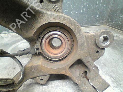 right-front-steering-knuckle-renault-modus-grand-modus-fjp0_-15-dci-fp0f-jp0f-402022048r-2004-14871504 main image