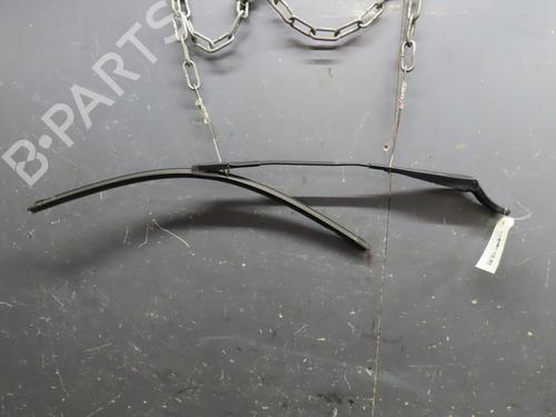 Used Front windshield wiper arm CITROËN C3 AIRCROSS II (2R_, 2C_) 1.5 BlueHDi 110 (110 hp) 17994598
