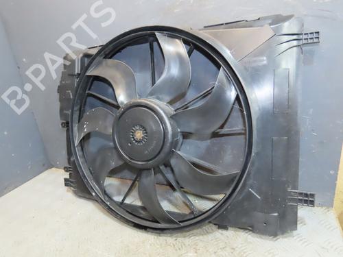 Køleventilator elektrisk Køleventilator elektrisk MERCEDES-BENZ A-CLASS (W176) A 250 (176.050) (218 hp) 37479514 37479514