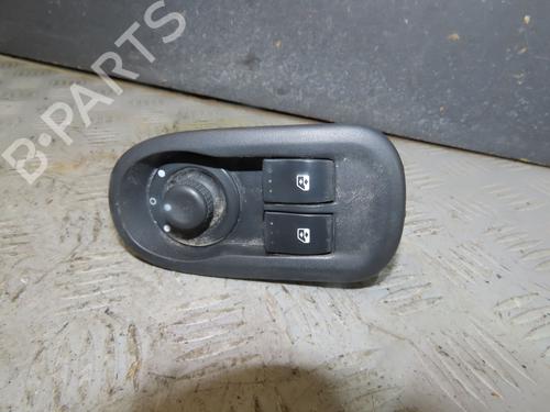 Left front window switch RENAULT MASTER III Van (FV) 2.3 dCi 130 FWD (FV0M, FV0Y, FV0J, FV02, FV03) | BP35330322I27 - Image 2