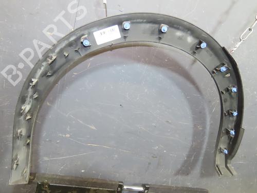 Used Rear left wheel arch trim PEUGEOT 3008 II SUV (MC_, MR_, MJ_, M4_) 2.0 BlueHDi 180 (177 hp) 26146552