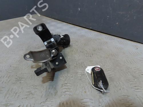 Used Ignition barrel FIAT DOBLO Cargo (263_) 1.6 D Multijet (263WXD1B, 263WXR1B, 263WXX1B, 263ZXD1B,... (105 hp) 32150687