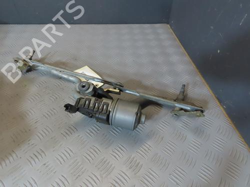 Used Front wiper motor RENAULT CLIO II Hatchback Van (SB0/1/2_) [1998-2025]  21049550