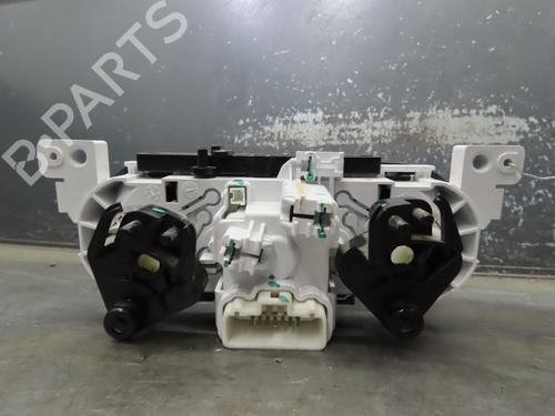 Commande Chauffage DACIA SANDERO II TCe 90 (B8M1, B8MA, B8AC) (90 hp) 17371327