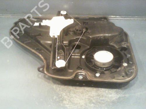 Used Rear right window mechanism VW GOLF VI (5K1) 2.0 TDI (110 hp) 10766309