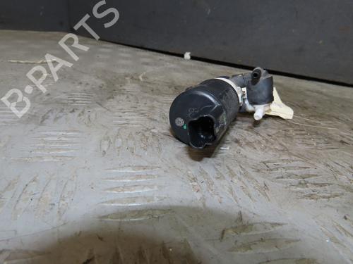 Used Washer pump Washer pump RENAULT MEGANE IV Hatchback (B9A/M/N_) 1.5 dCi 110 (B9A3) (110 hp) 40273927 40273927