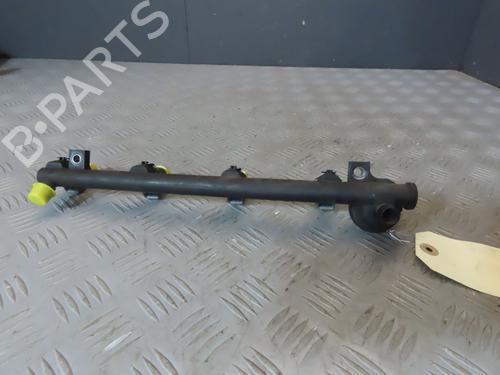 Used Injection rail RENAULT CLIO II (BB_, CB_) 1.4 16V (B/CB0P, BB13) (98 hp) 23111704