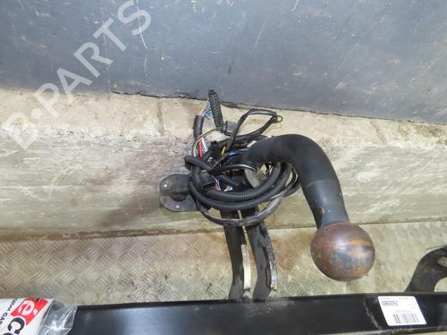 Used Tow ball/Mechanism RENAULT MEGANE IV Hatchback (B9A/M/N_) 1.2 TCe 100 (B9MS) (100 hp) 32657920