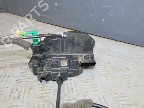 Used Front left lock NISSAN PATHFINDER III (R51) 2.5 dCi 4WD (171 hp) 28966782